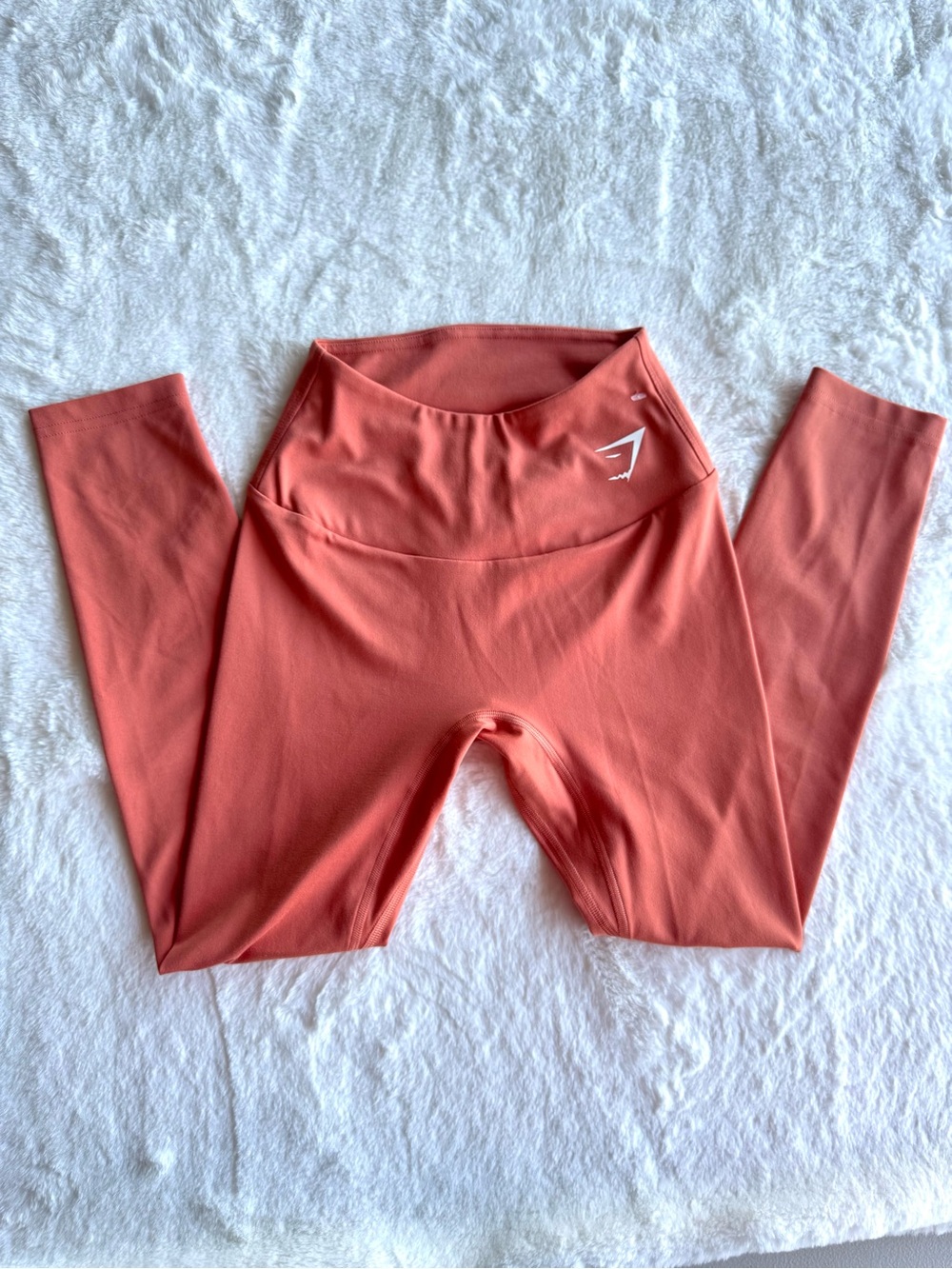**Gymshark Coral High-Waisted Cropped Leggings**